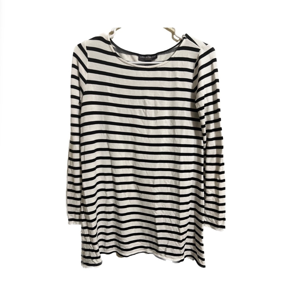 A Pea in The Pod Top